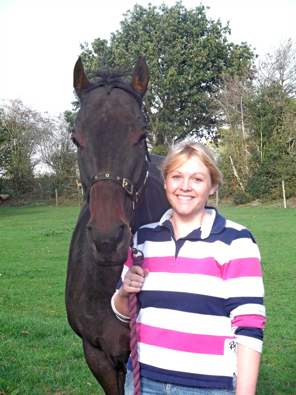Laura Bradbeer with former racehorse Boo who benefitted from Equine Therapy